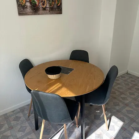 5 Betten Vahrenwald-list הנובר